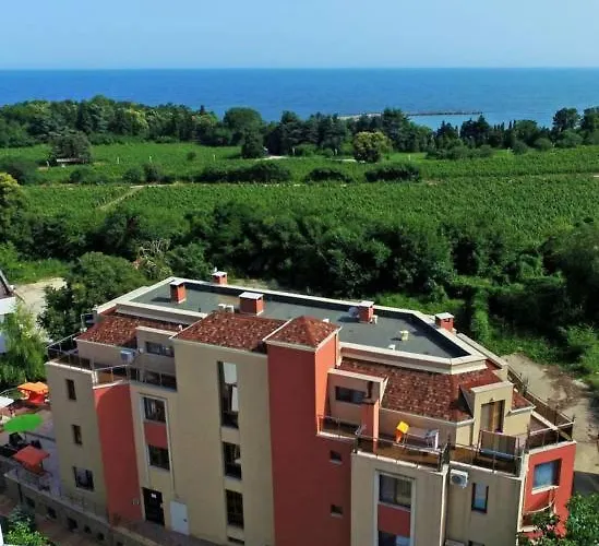 Fantasy アパート *