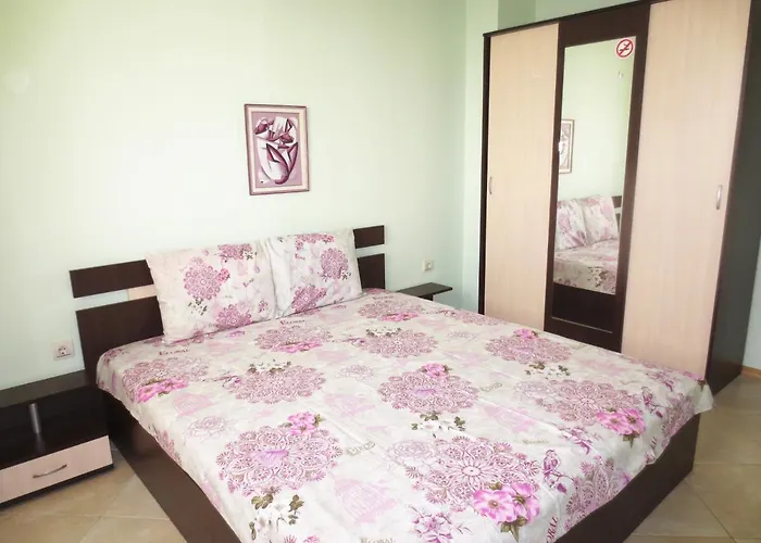 Апартамент Fantasy Варна